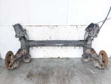 1607197180 PONTE POSTERIORE C/FRENI A DISCO PEUGEOT 2008 (CU) 1.4 HDI 8V MAN 5M 