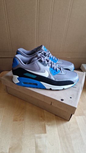 Nike air max essentials - air,