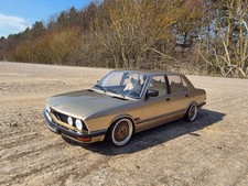 1:18 BMW 528i E28 tuning