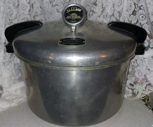 Pentola pressione vintage - a,