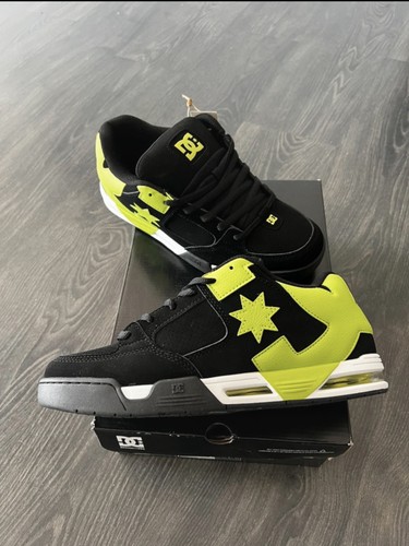 Command black lime - command,