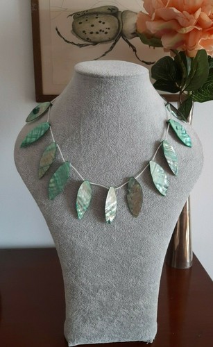 Collana vintage foglie verde - -,