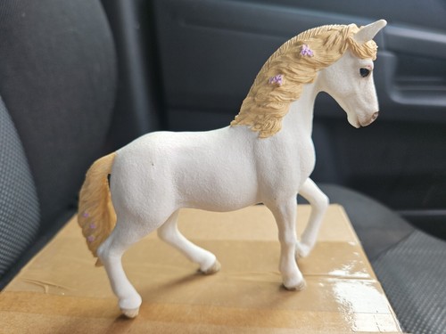Schleich white horse club - ,