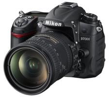 Kit obiettivo Nikon D7000