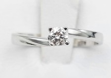 Anello da donna realizzato in