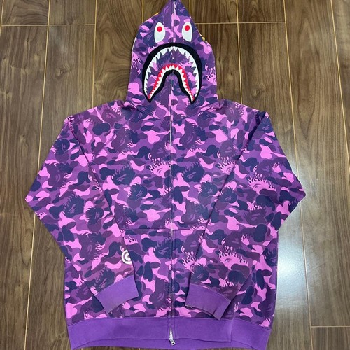 Una scimmia bagno bape - una, da