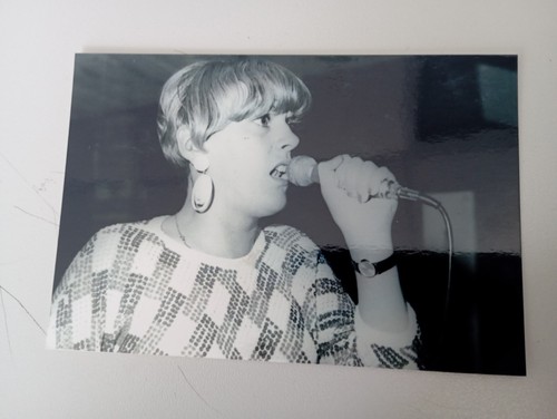Caterina caselli autografo - caterina,