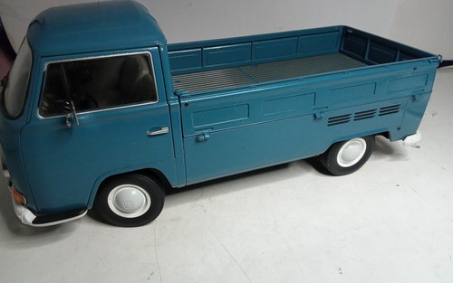Schuco combi volkswagen - schuco, 1/18