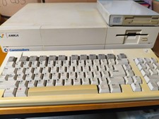 Commodore Amiga 1000 con