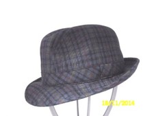 CAPPELLO UOMO SCOZZESE BLU 