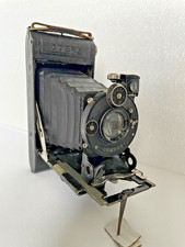 Macchina fotografica - , a