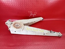 BRACCIO OSCILLANTE TRIANGOLO