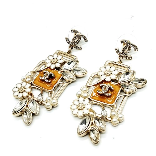 Orecchini chanel traforati - chanel,