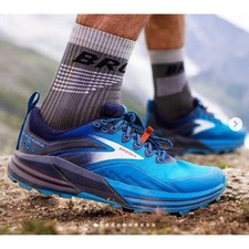 Brooks Cascadia 16 sneaker