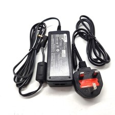 Alimentatore adattatore