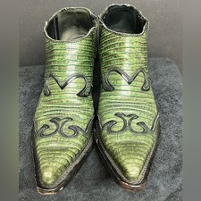 Stivaletti vintage Miu Miu in vernice verde stampa coccodrillo IT 38 (US 7,5)