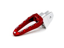 REAR/ADJUSTABLE FOOTRESTS for