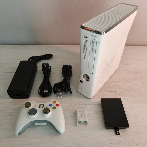 Microsoft xbox 360 slim 250gb - xbox,