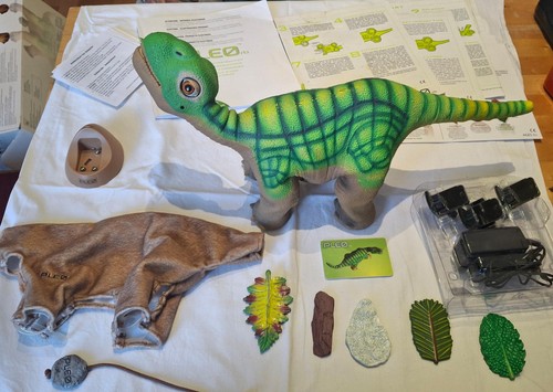Robot dinosauro pleo - , rb