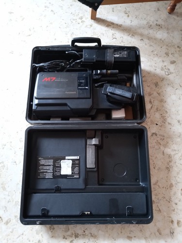 Telecamera vhs panasonic - m7,