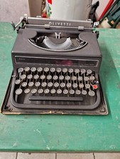 macchina da scrivere olivetti
