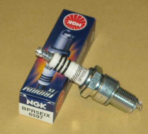 Candela accensione ngk - candela, di