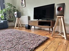 Supporto altoparlanti in legno