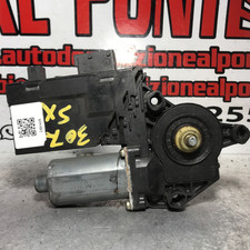 0130821767 Motorino alzacristallo porta ant. SX PEUGEOT 307 1.6 16V Ber. 8593d2