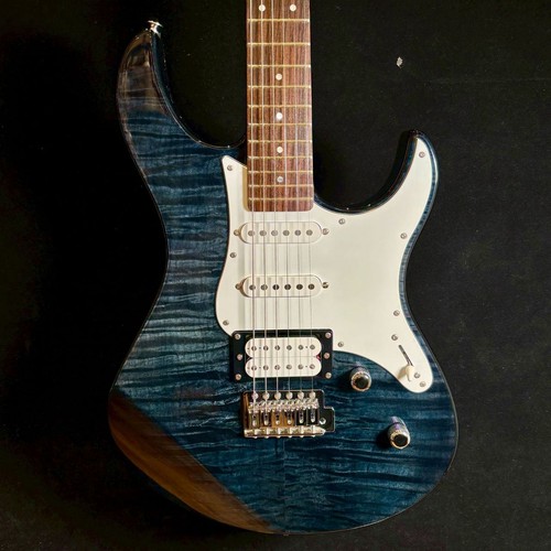 Yamaha pacifica212 - yamaha,