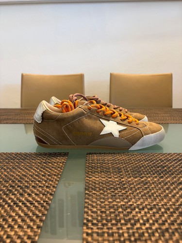 Golden goose size - goose,