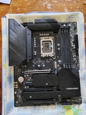 MSI MAG Z690 TOMAHAWK WIFI DDR4 LGA 1700 DEFECTIVE