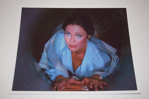 Lynda carter wonder woman - wonder,