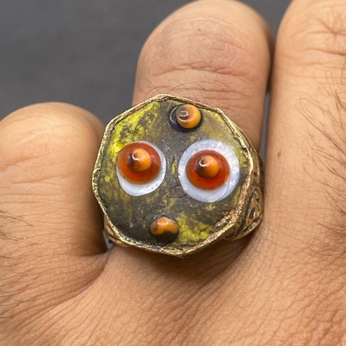 Bellissimo anello antico