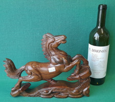 BELLA STATUA SCULTURA VINTAGE CAVALLO RAMPANTE IN LEGNO INTAGLIATO A MANO. AZ28