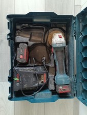 Smerigliatrice angolare a