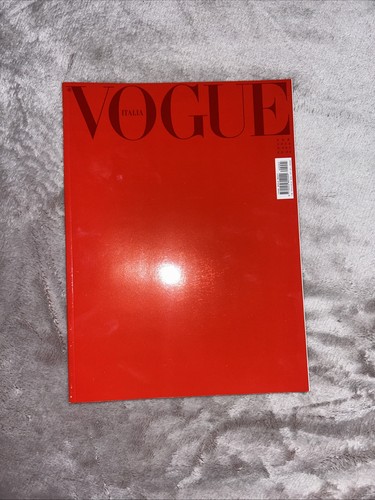 Vogue italia valentino - vogue,