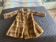pelliccia visone selvaggio ottime condizioni caldissima ed elegante.