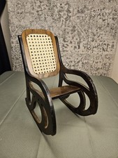 Sedia a dondolo in legno