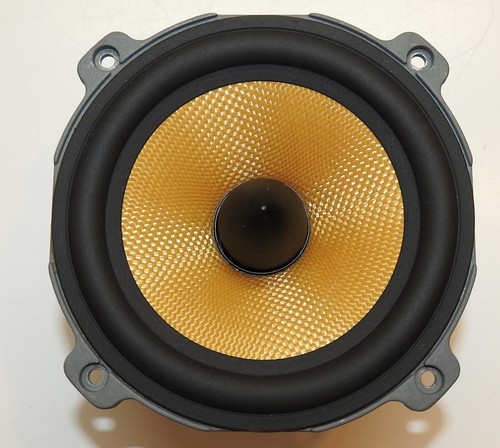 Bowers and wilkins 686 - and,