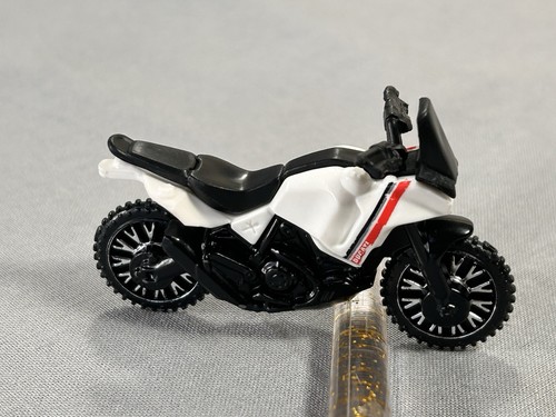 Mattel ducati desert moto - desert, x