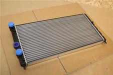 Radiatore per 1.9D VW Caddy