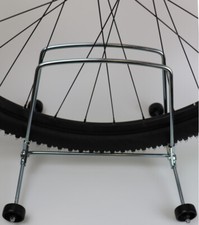 Reggi Ciclo con rotelle porta bici con ruote "il prodotto è in kit di montaggio"