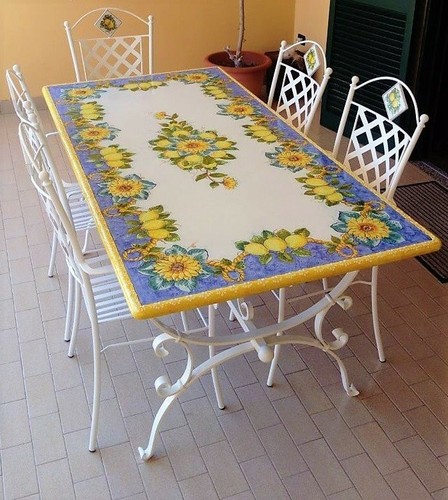 Tavolo pietra lavica - in,