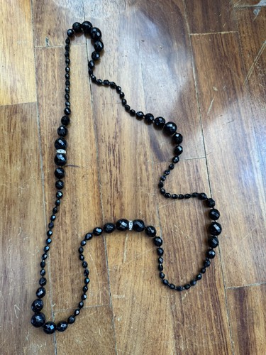 Collana nera con - , brillantini