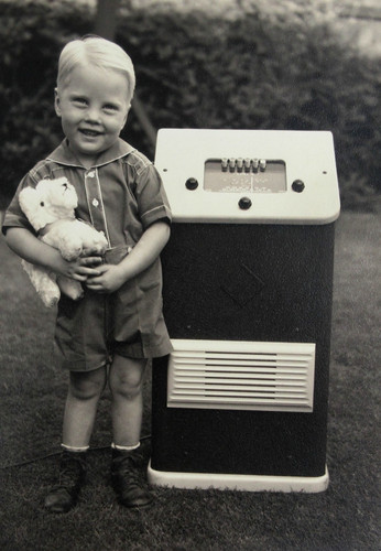 Vintage art deco radio - art, ragazzo