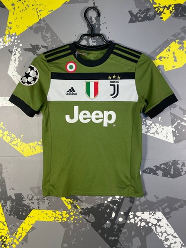 Buffon juventus third - juventus,