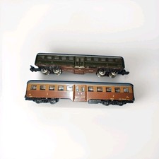 Lima 1 Carrozza Castano/Isabella Corbellini BZ 34729 +Carrozza Senza Marca H0 