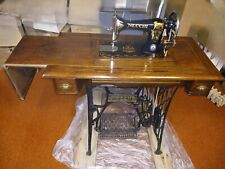 MACCHINA DA CUCIRE NECCHI