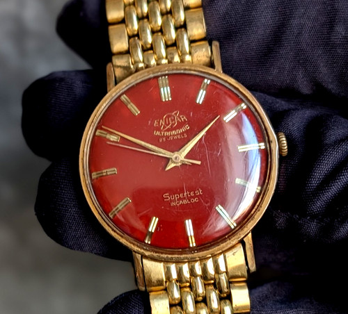 Orologio svizzero automatico