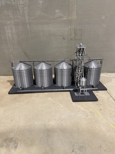 Allestimento grana scala 64 - allestimento, 1/64